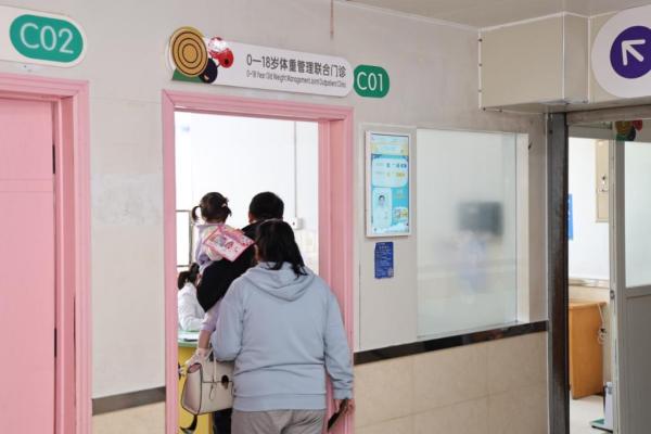 
中关村医院黄牛号贩子票贩子代网上预约代挂号电话两会代表委员热议：体重管理背后的“国之大者”