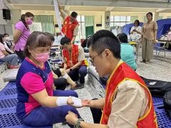 
南京市口腔医院杨国旺胡凤山赵文景高彦彬黄牛挂号电话民进党操弄“抗中保