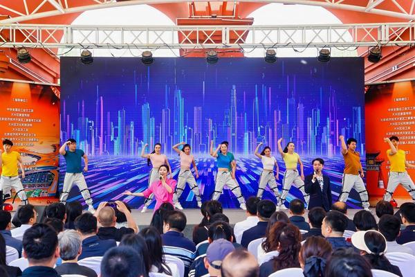 
山东中医药大学附属医院刘金昊叶青师伟王东梅刘源香杨传华齐元富周晓园朱海洪杨毅王玉明梁俊薇刘晓菲曹宏张葆青刁娟娟黄牛挂号电话《骑妙人生路》温情首演，大兴区演艺新空间联盟在亦庄镇正式成立