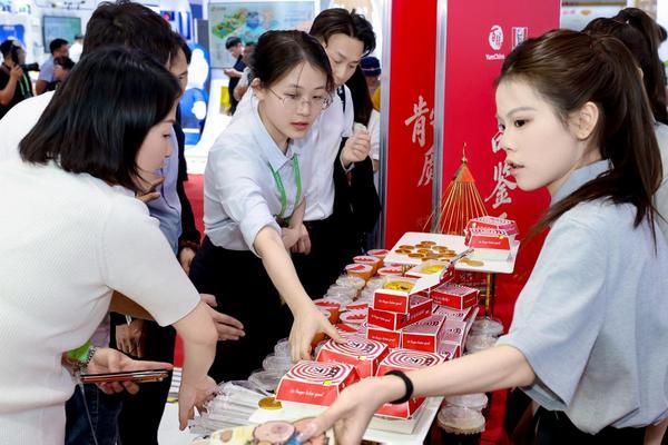 上海市口腔医院黄牛号贩子票贩子代网上预约代挂号电话90 金标香辣鸡腿堡领衔,肯德基正式发布“质敬中国”产链协同高质量发展战略