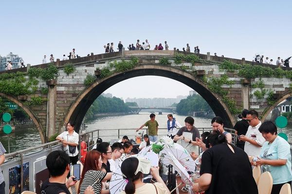 
南京各大医院黄牛挂号电话越秀华东携手杭州商旅运河集团共启运河文化体验之旅 政企协同共鉴板块发展新成果